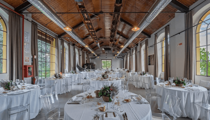 lake-como-inside-venue