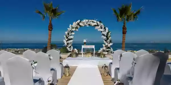 Royal & Imperial Belvedere Resort