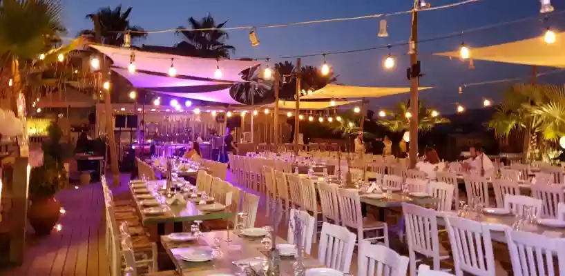 Beachfront Restaurant Wedding, Crete