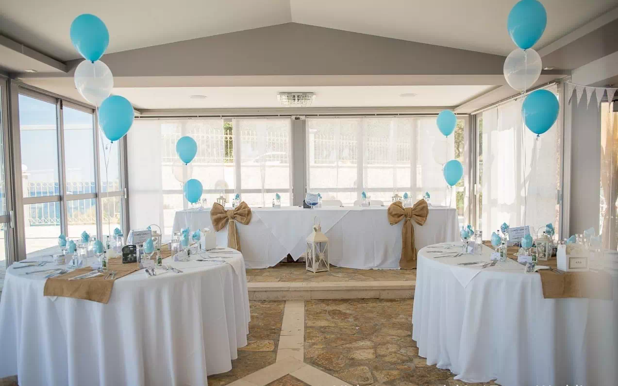 weddings-balcony-17-442